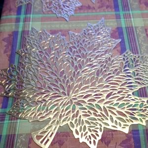 4 GOLD LEAF PLACEMATS